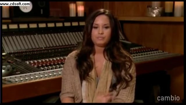 Demi Lovato - Live Chat - [Full] 02858