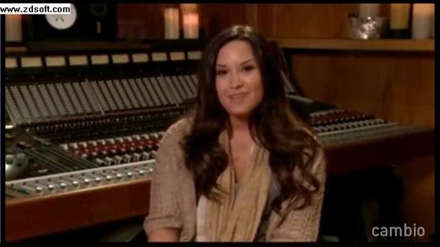 Demi Lovato - Live Chat - [Full] 03869