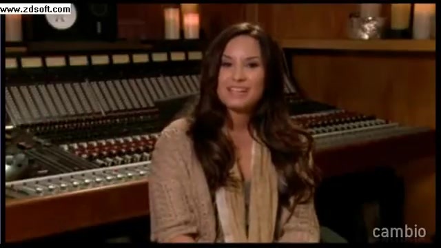 Demi Lovato - Live Chat - [Full] 03900