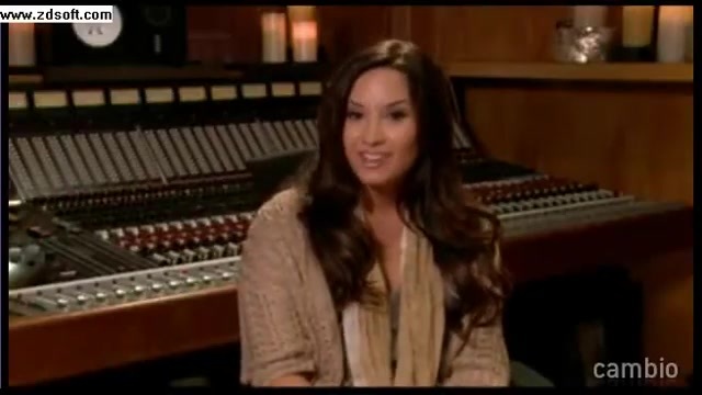 Demi Lovato - Live Chat - [Full] 03904