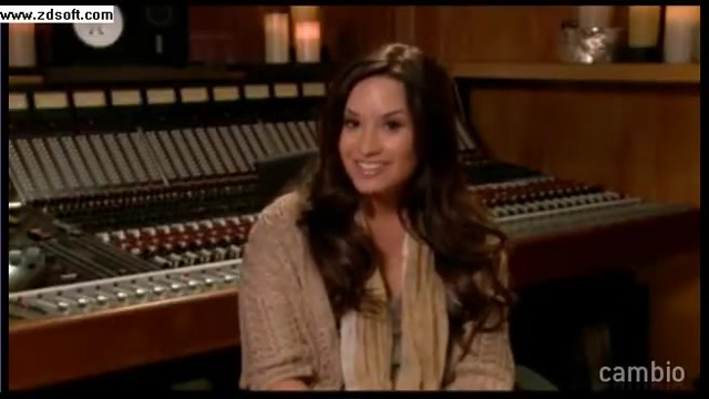 Demi Lovato - Live Chat - [Full] 03909