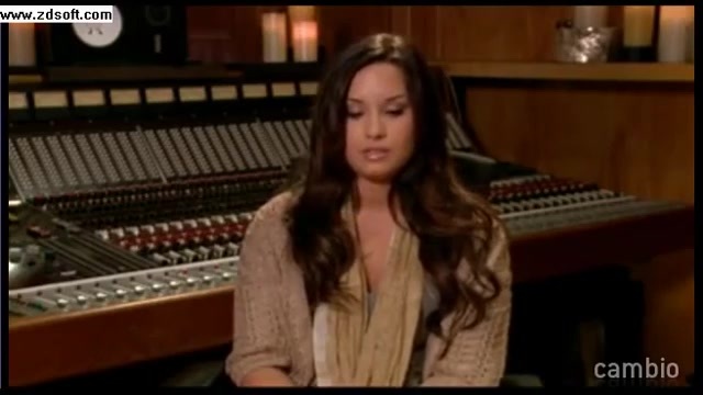 Demi Lovato - Live Chat - [Full] 03406