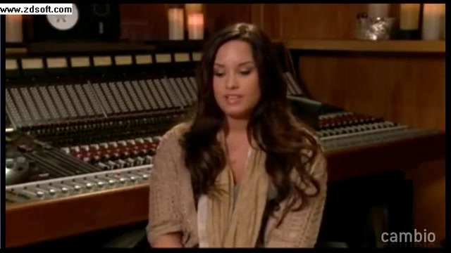Demi Lovato - Live Chat - [Full] 04221