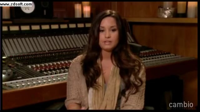 Demi Lovato - Live Chat - [Full] 03480
