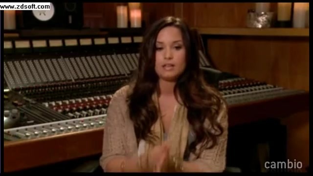 Demi Lovato - Live Chat - [Full] 03487