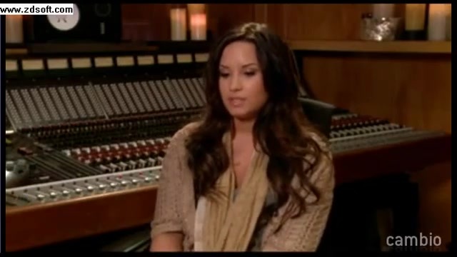 Demi Lovato - Live Chat - [Full] 04375