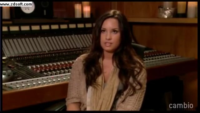 Demi Lovato - Live Chat - [Full] 04419