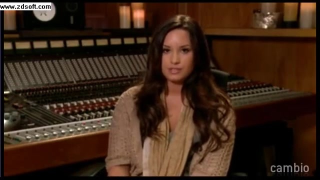 Demi Lovato - Live Chat - [Full] 04438