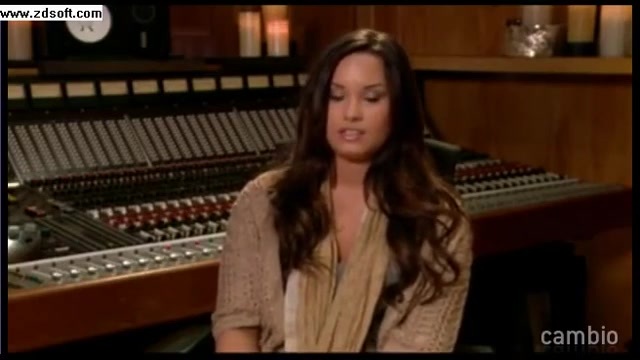 Demi Lovato - Live Chat - [Full] 04458