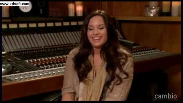 Demi Lovato - Live Chat - [Full] 04594