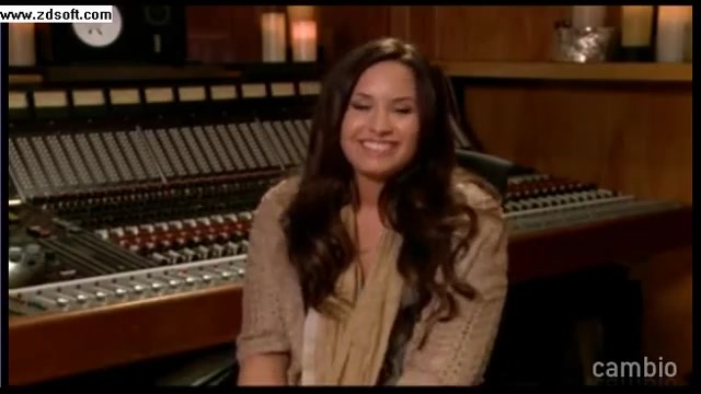 Demi Lovato - Live Chat - [Full] 04597