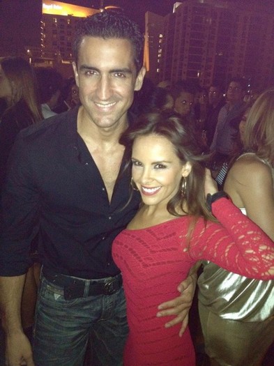 384487_10150400822658398_82854443397_8188999_1865824502_n