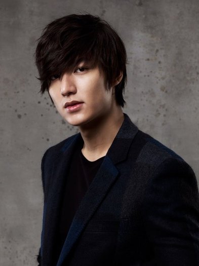 76118_166447270047313_113234875368553_440031_424655_n - Lee Min Ho