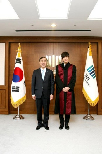 396329_335569196468452_113234875368553_1197319_1776653334_n