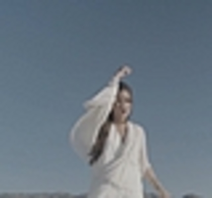 thumb_DLDCOM_0863 - Demilush - Unbroken 2011 Music Videos Skyscraper Screencaptures 2