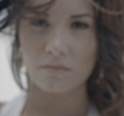 thumb_DLDCOM_0864 - Demilush - Unbroken 2011 Music Videos Skyscraper Screencaptures 2