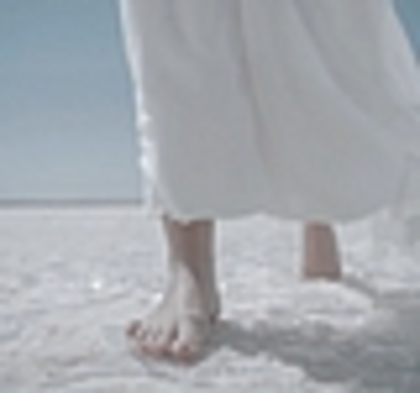 thumb_DLDCOM_0875 - Demilush - Unbroken 2011 Music Videos Skyscraper Screencaptures 2