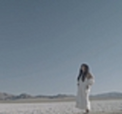 thumb_DLDCOM_0935 - Demilush - Unbroken 2011 Music Videos Skyscraper Screencaptures 2