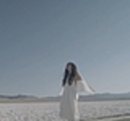 thumb_DLDCOM_0939 - Demilush - Unbroken 2011 Music Videos Skyscraper Screencaptures 2