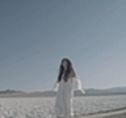 thumb_DLDCOM_0940 - Demilush - Unbroken 2011 Music Videos Skyscraper Screencaptures 2