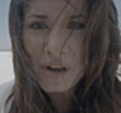 thumb_DLDCOM_1220 - Demilush - Unbroken 2011 Music Videos Skyscraper Screencaptures 3