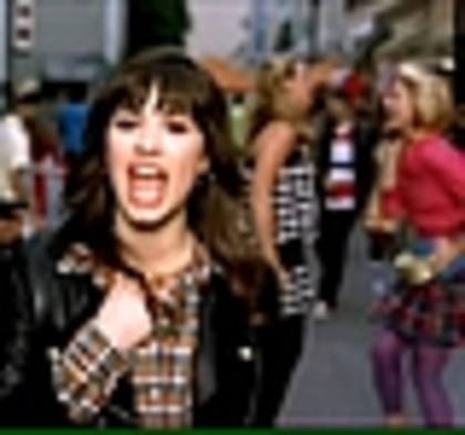 thumb_PDVD_00466 - Demitzu - Dont Forget 2008  Music Videos  La La Land  Screencaps