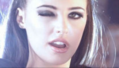 39978174_JKJSIEVZP - Antonia