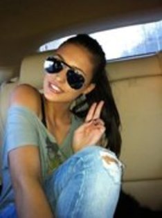 39978194_VQXVXVSLY - Antonia