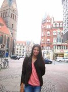 47785800_NMRHVZBLM - Antonia