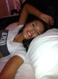 49193052_TSGOSOZJP - Antonia