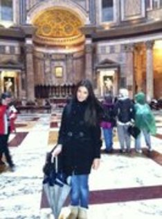 49193055_WVAZPTFDL - Antonia
