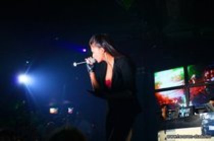 49193062_UQVXYADSZ - Antonia