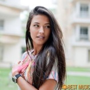 49193124_RTWVQUNZW - Antonia