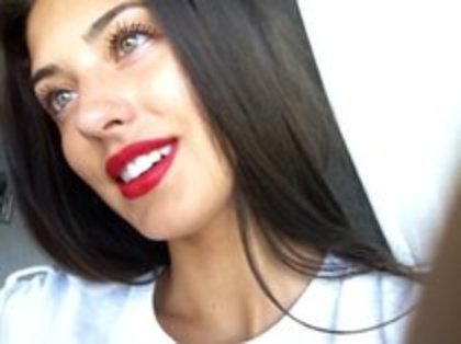 49193173_GBGQCUIFA - Antonia