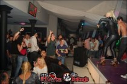 35773061_TNIEVPWZQ - xonia