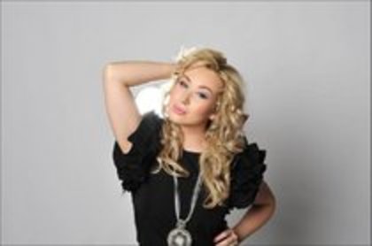 35773099_DYDTMNOYW - xonia