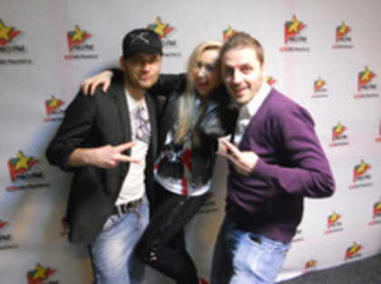 35773429_QUJKRPTLW - xonia