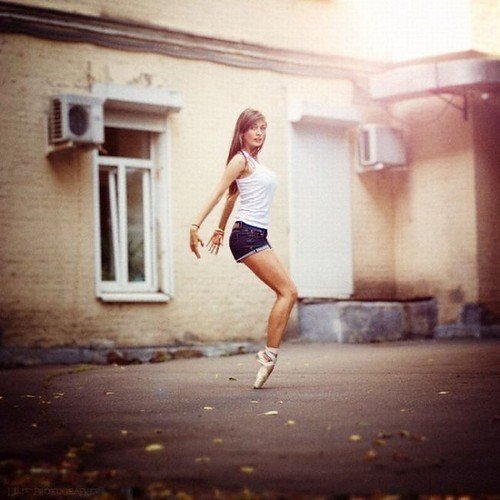dance,sexy,ballet,girl,photography,dancing-da2cfbe0bffe719aa1a995a35c03b441_h