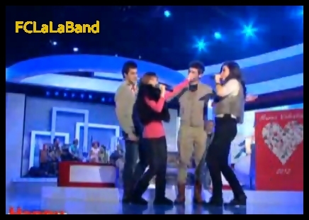 126 - LaLa Band - To the moon and back Happy Hour