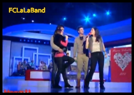 127 - LaLa Band - To the moon and back Happy Hour