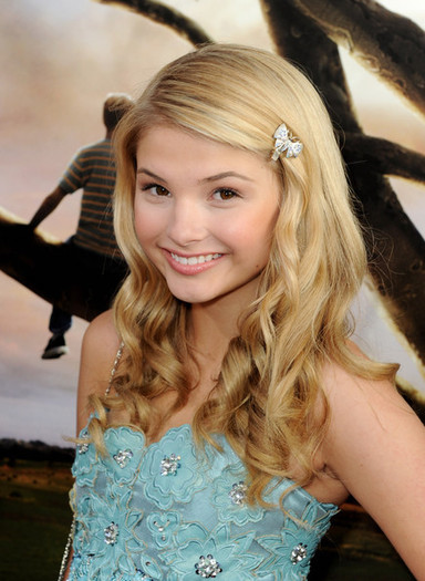 Stefanie+Scott+Premiere+Warner+Bros+Flipped+sDNZHyfLxzYl - stefanie scott