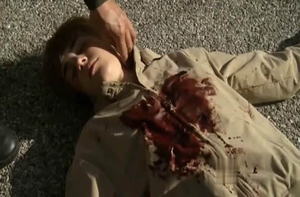 Preotul: Este mort...Lai omorat copilo!!!!!!