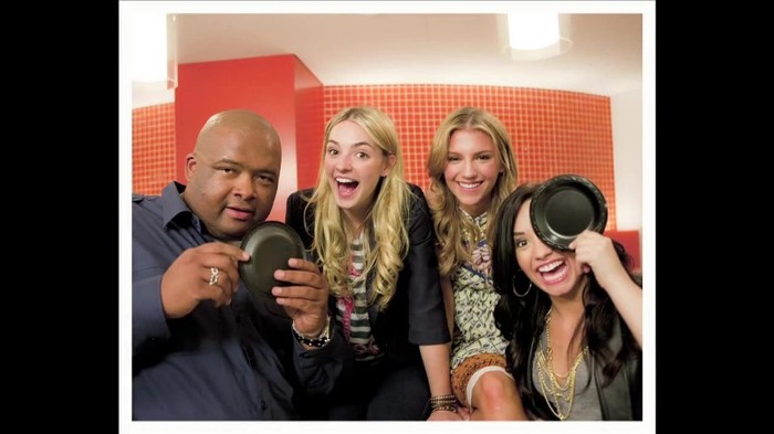 CAMBIO 1085 - Demilush - Therealdemilovato Youtube Channel Screencaptures - Cambio oo3