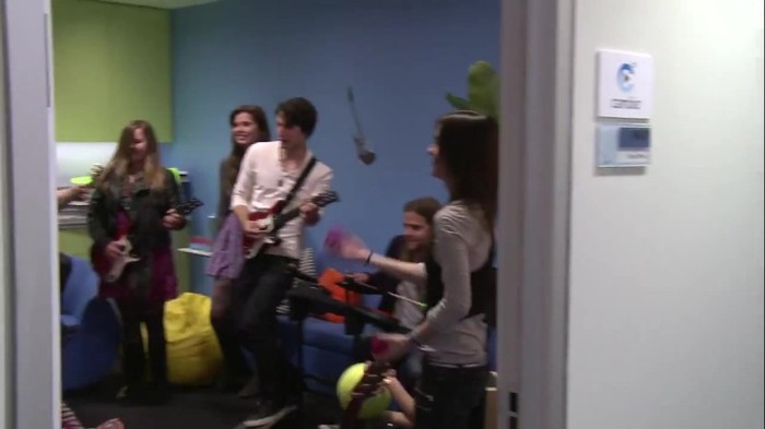 CAMBIO 285 - Demilush - Therealdemilovato Youtube Channel Screencaptures - Cambio oo1