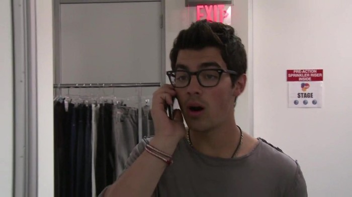 CAMBIO 385 - Demilush - Therealdemilovato Youtube Channel Screencaptures - Cambio oo1