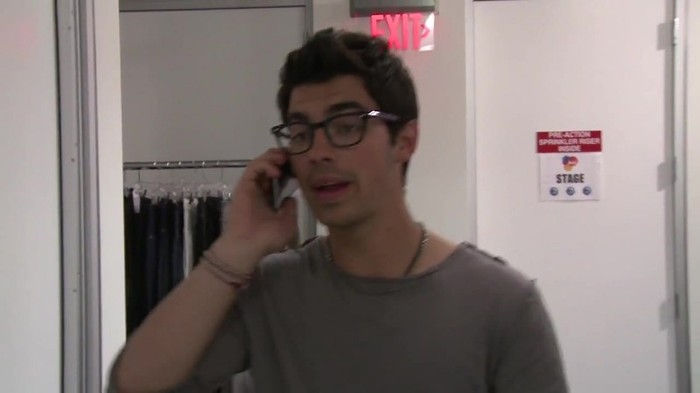 CAMBIO 388 - Demilush - Therealdemilovato Youtube Channel Screencaptures - Cambio oo1