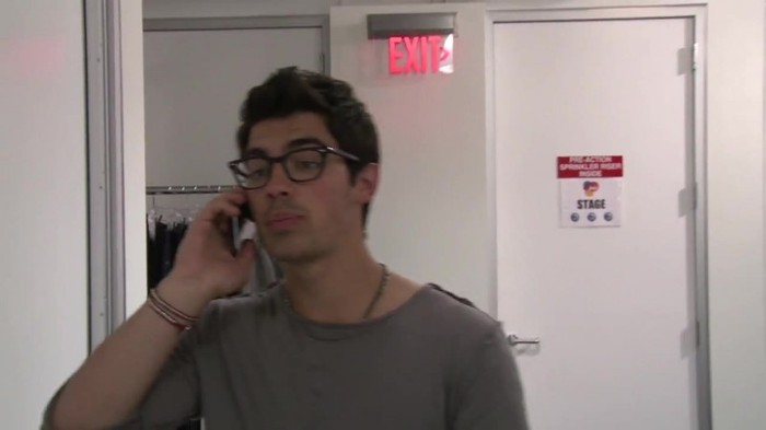 CAMBIO 390 - Demilush - Therealdemilovato Youtube Channel Screencaptures - Cambio oo1