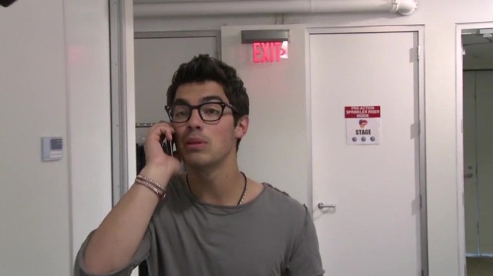 CAMBIO 397 - Demilush - Therealdemilovato Youtube Channel Screencaptures - Cambio oo1