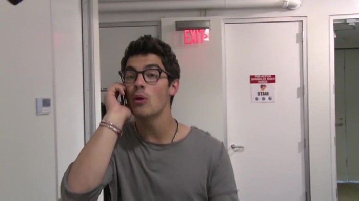 CAMBIO 398 - Demilush - Therealdemilovato Youtube Channel Screencaptures - Cambio oo1