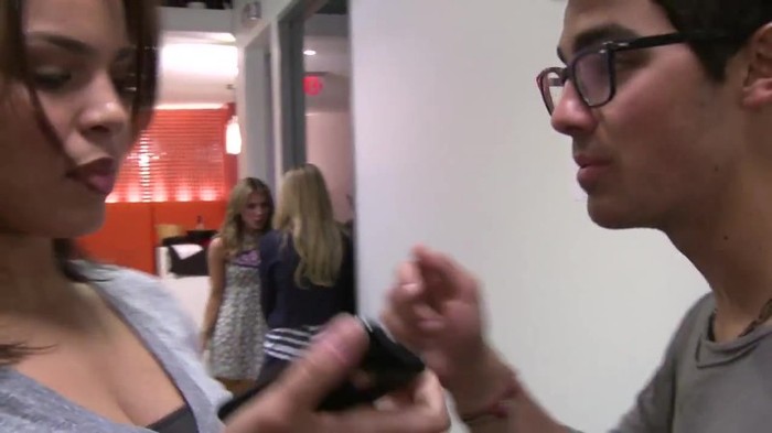 CAMBIO 441 - Demilush - Therealdemilovato Youtube Channel Screencaptures - Cambio oo1